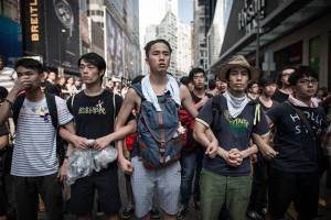 Protesters in Hong Kong joining together credit: Facebook